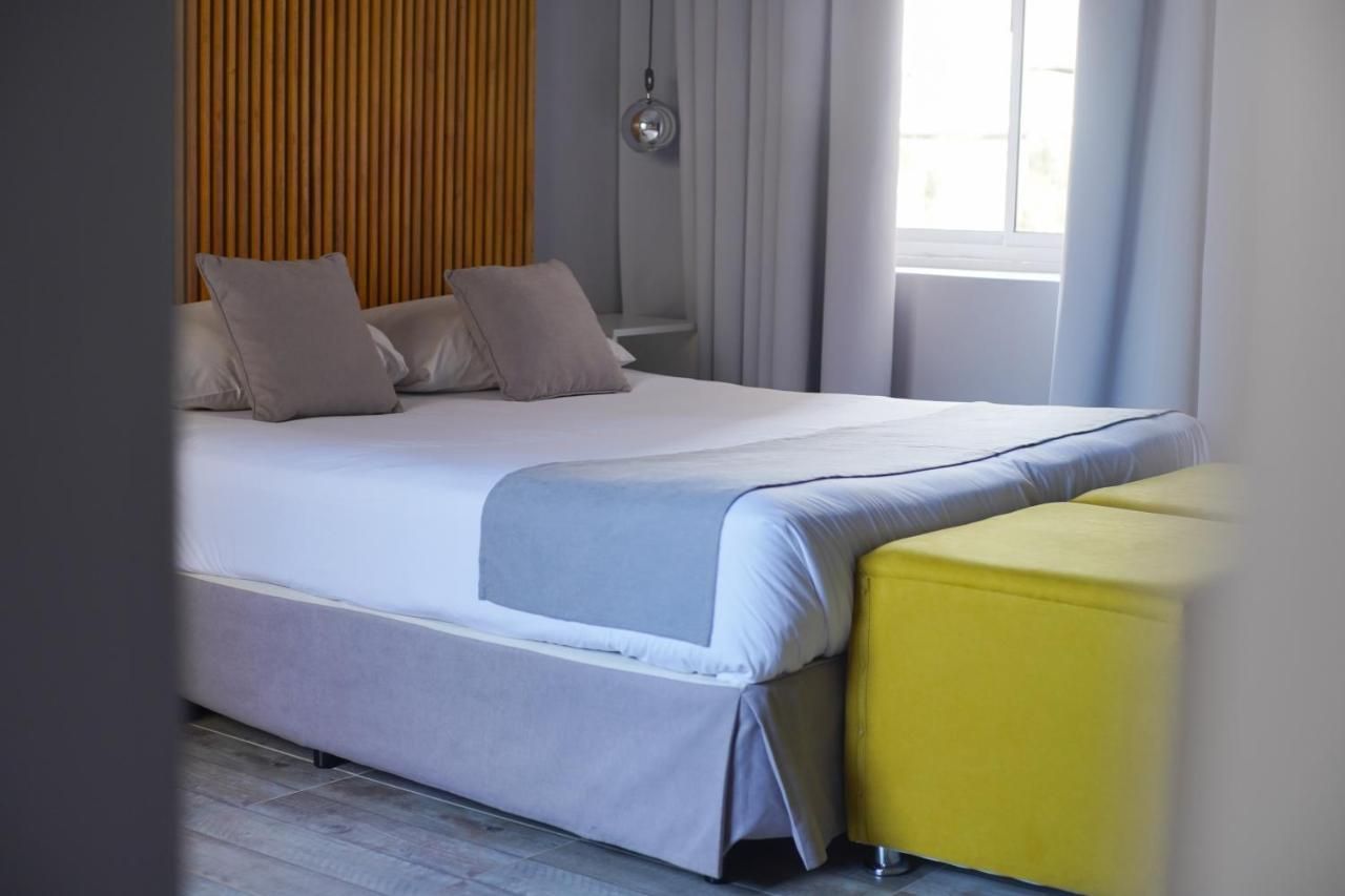 Hotel City Posadas Bagian luar foto